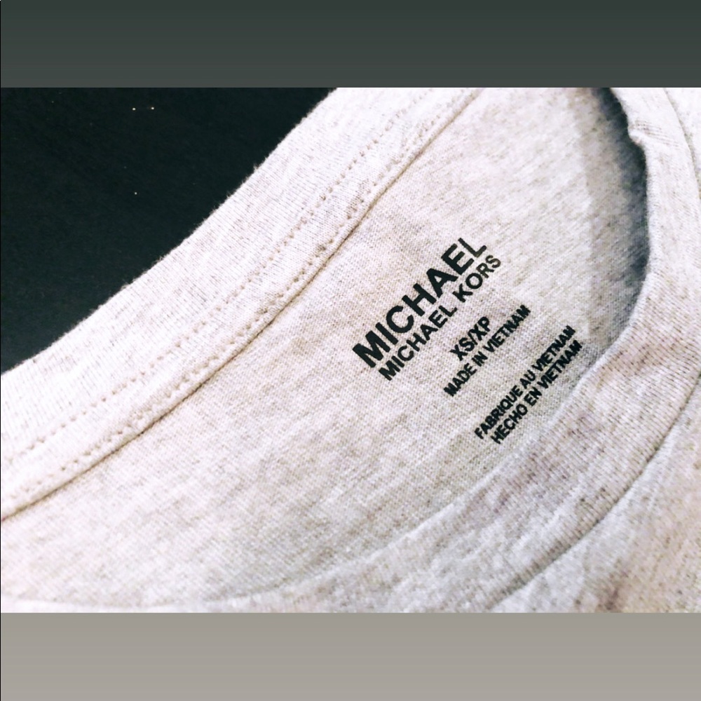Michael Kors Heather Grey Logo T-Shirt & Gift Box - Picture 4 of 6